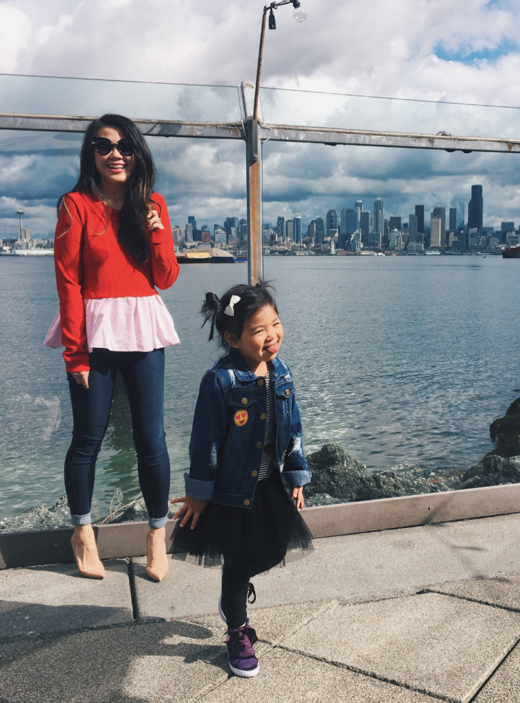 10 chic outfit ideas for moms