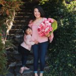 10 Chic Outfit ideas for Moms on the go