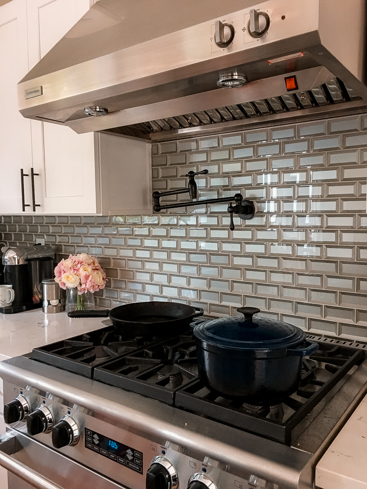 Modern white kitchen design - house tour