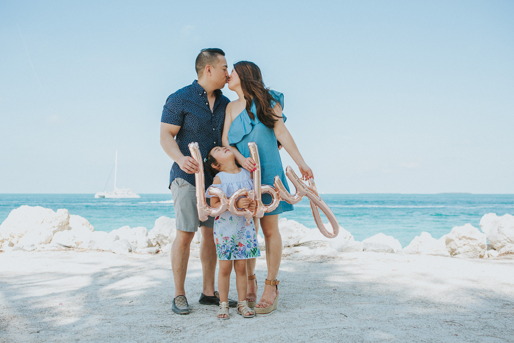 baby ammouncement family photography tips