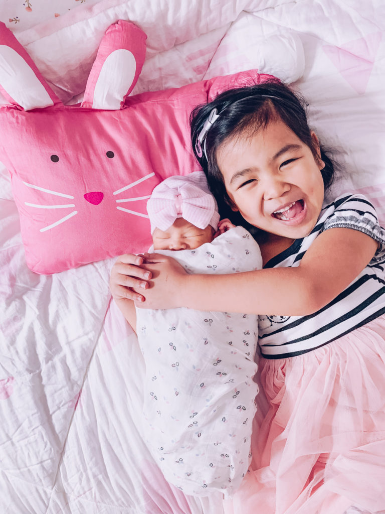 Cute sister photo ideas