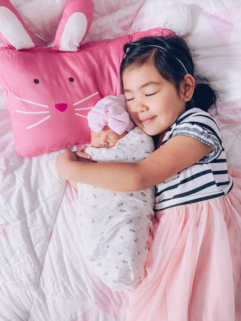 Cute sister photo ideas