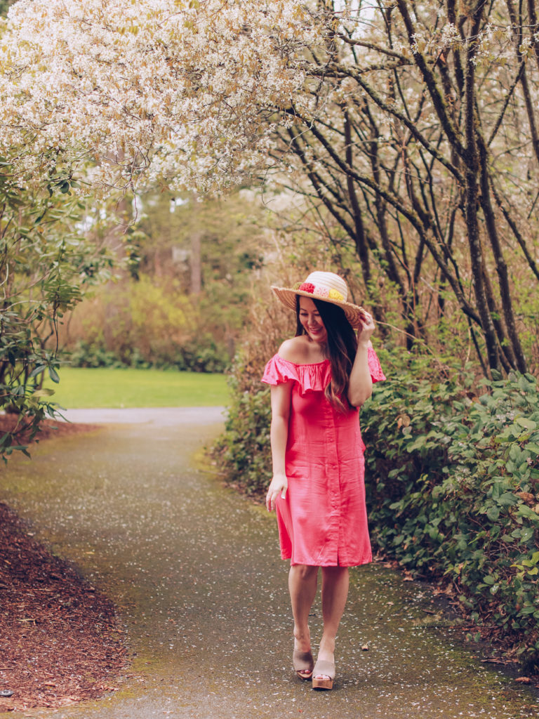 cute spring outfit ideas for moms