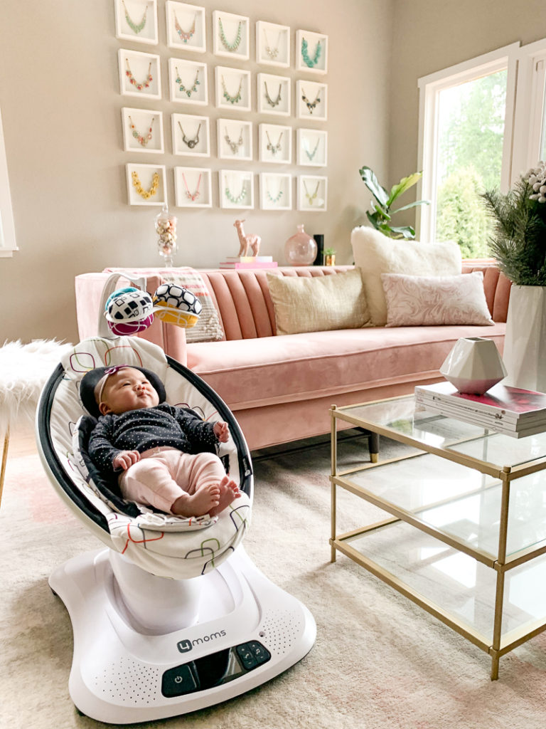 must have for newborn baby sleeping_lounging essentials