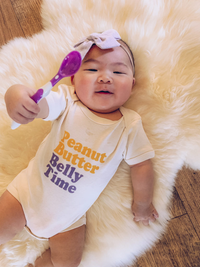 must have for newborn baby feeding and bath essentials