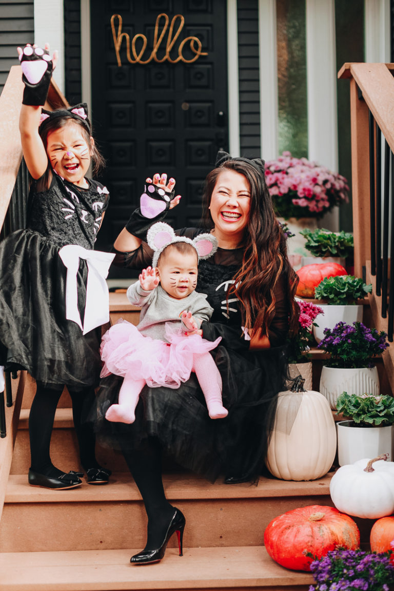 5 Cute and Easy Mommy and Me Halloween Costumes
