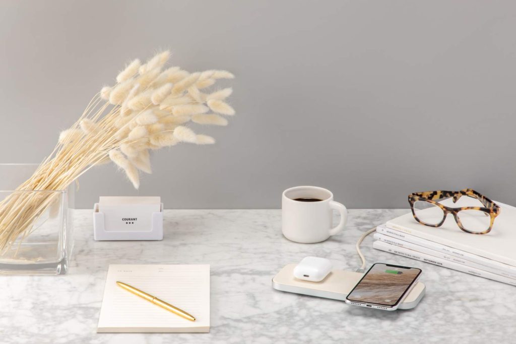 Best of Oprah's Favorite Things 2019, oprah's favorite things list 2019, amazon holiday gift ideas, gifts from amazon, gift ideas, tech gifts, boss babe gifts, tech lover gifts,