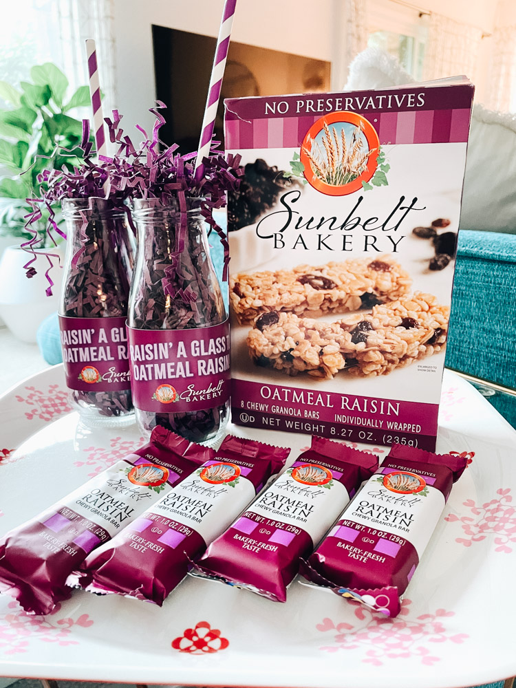 Sunbelt Bakery Oatmeal Raisin granola bars