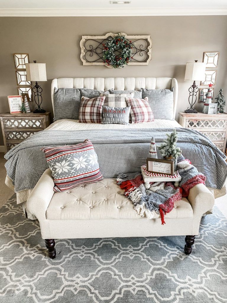 classic christmas bedroom decor