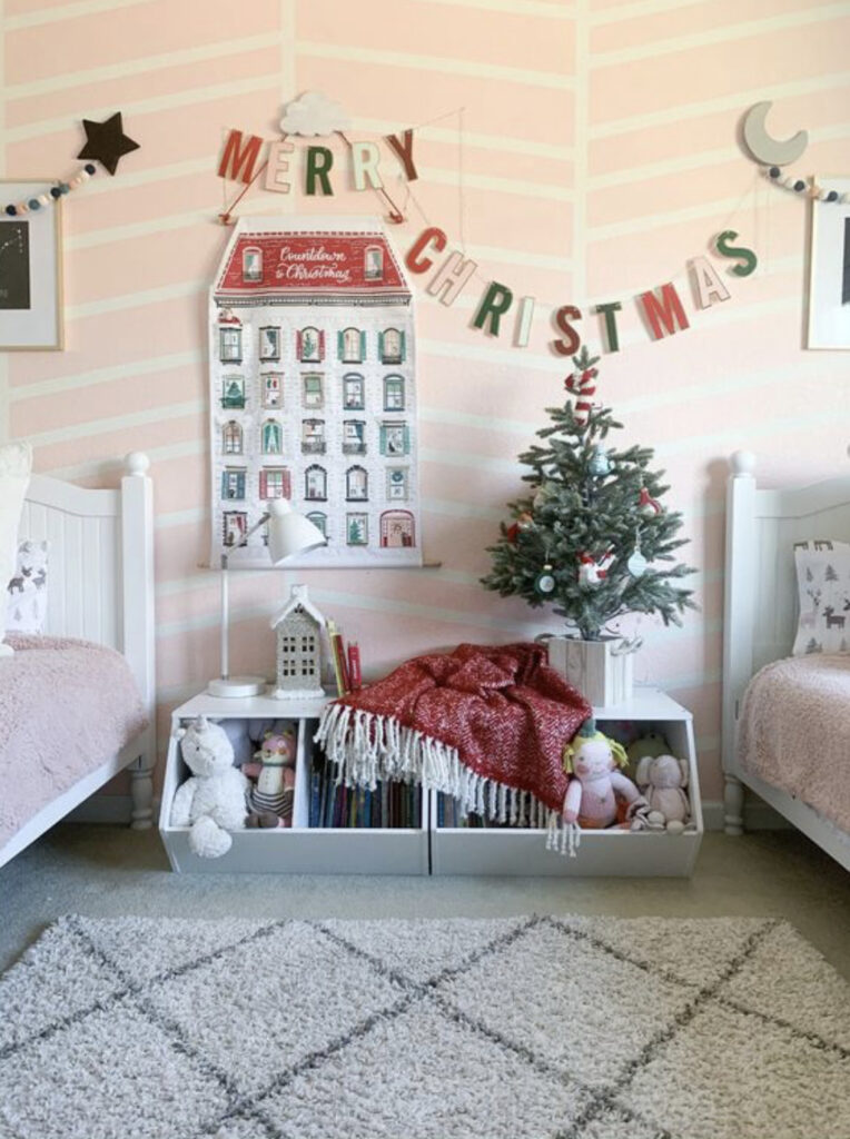 girls christmas bedroom decor