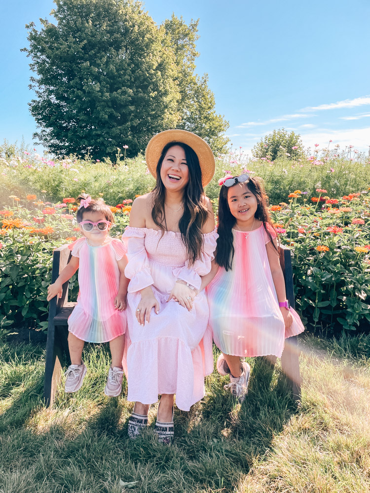 What to Wear for Spring Family Pictures: Tips + Outfit ideas