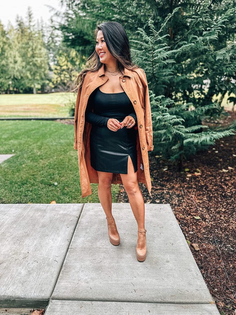 chic neutral going out outfit