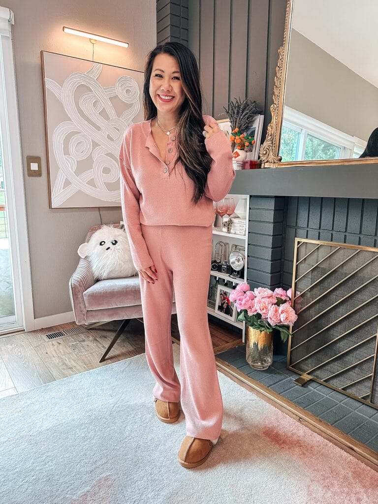 pink lounge set