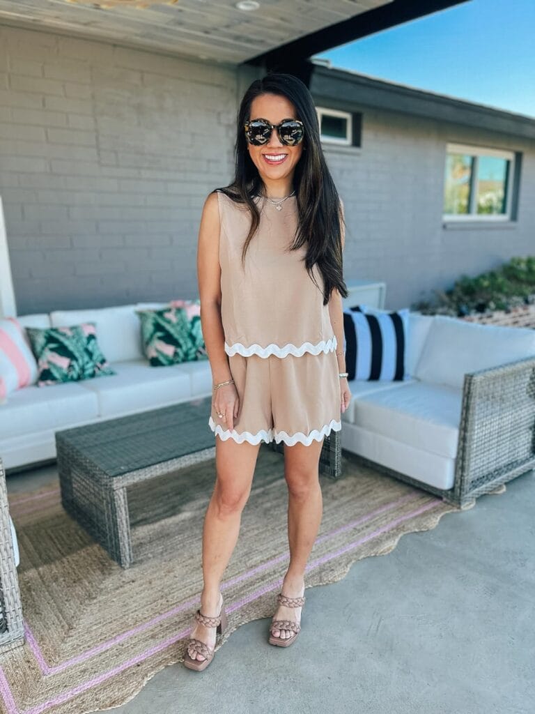two piece set to wear in summer